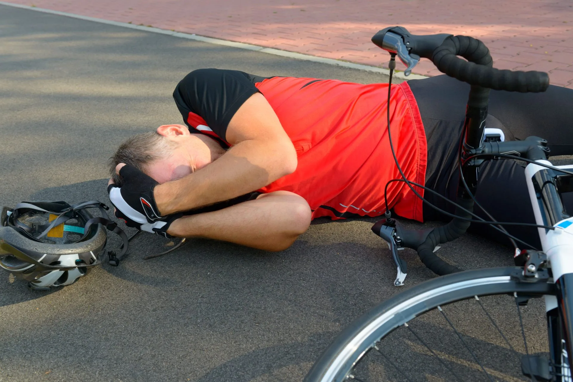 dr-mauricio-arouesty-proloterapia-las-lesiones-mas-comunes-en-el-ciclismo-2