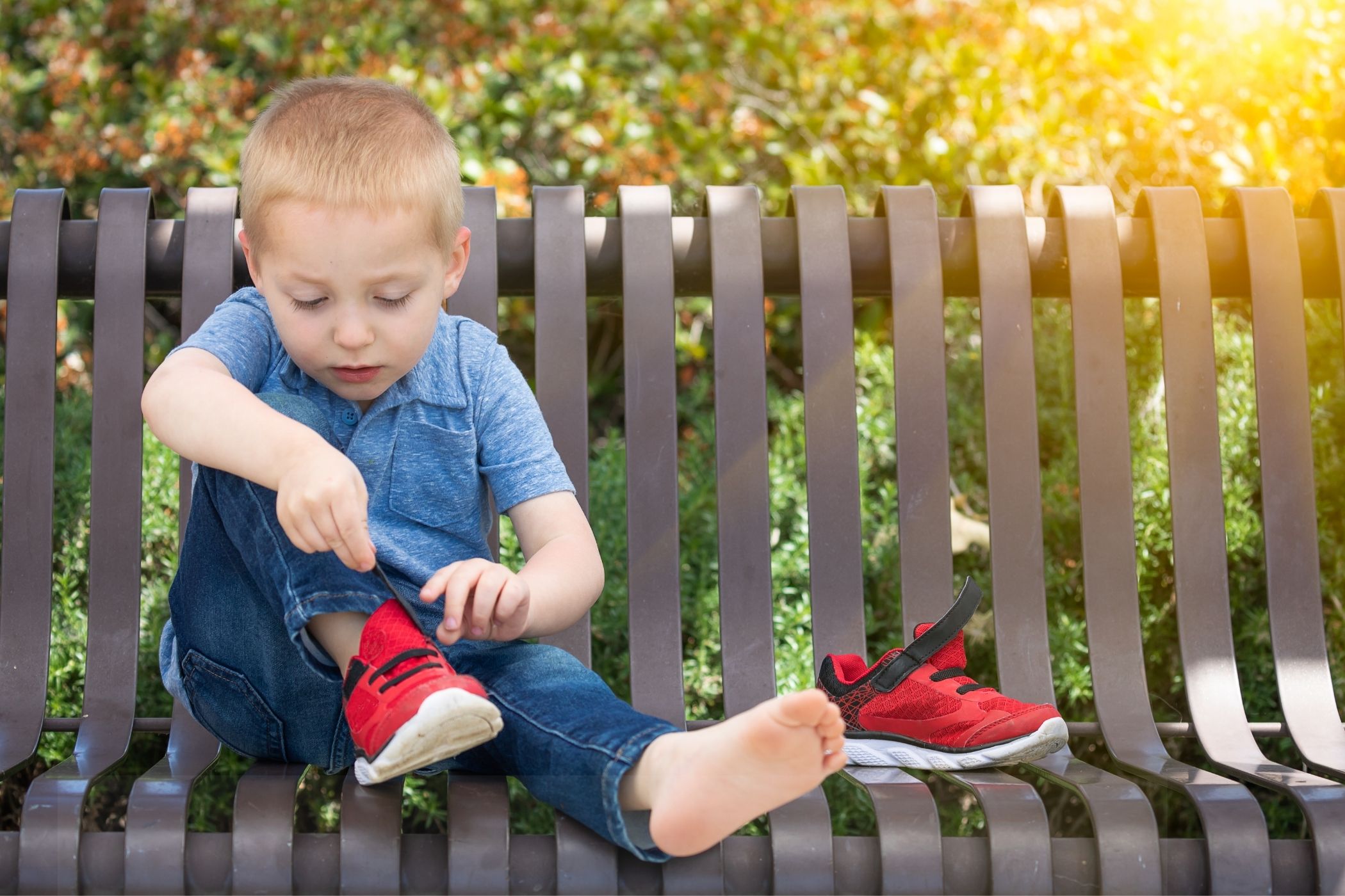 Qué características debe tener el calzado de niños adolescentes? | Dr. Mauricio Arouesty